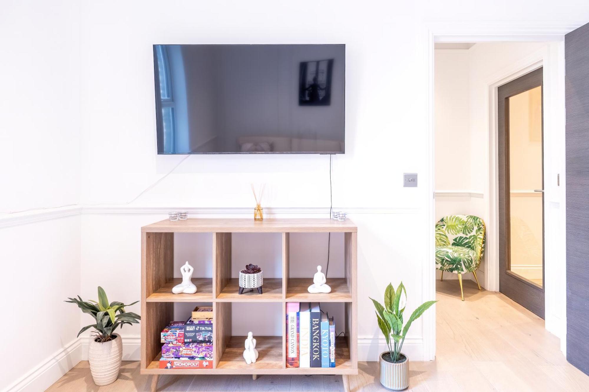 The Stanley Apartment เทดดิงตัน ภายนอก รูปภาพ